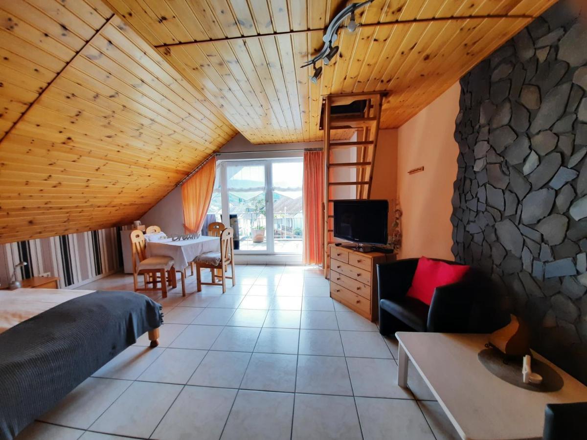 Gaestehaus Moselblick Trittenheim Eksteriør billede